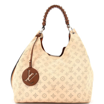 Louis Vuitton Carmel Hobo Mahina Leather
