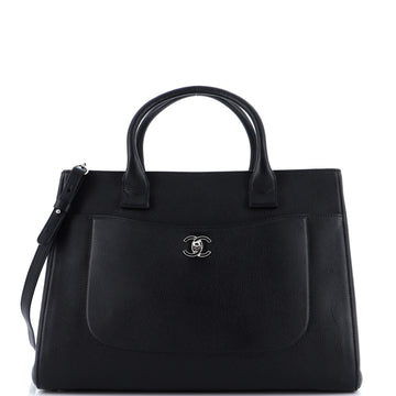 Chanel Neo Executive Tote Grained Calfskin Medium