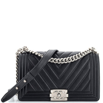 Chanel Boy Flap Bag Chevron Calfskin New Medium