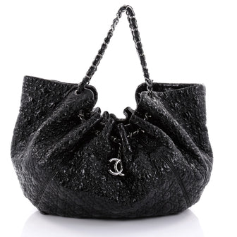 Chanel Rock In Moscow Cabas Patent Vinyl Large Black 2470321