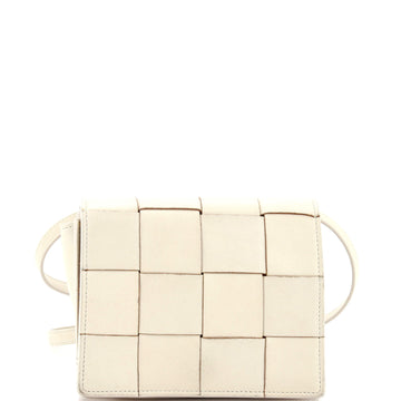 Bottega Veneta Cassette Crossbody Bag Maxi Intrecciato Leather Mini
