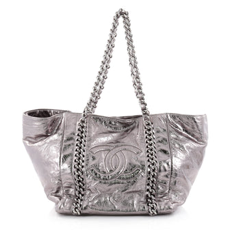 Chanel Modern Chain Tote Metallic Calfskin Large Silver 2476501