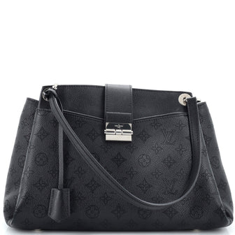 Louis Vuitton Sevres Handbag Mahina Leather