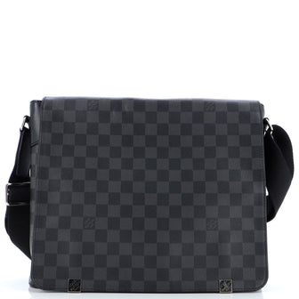 Louis Vuitton District NM Messenger Bag Damier Graphite MM