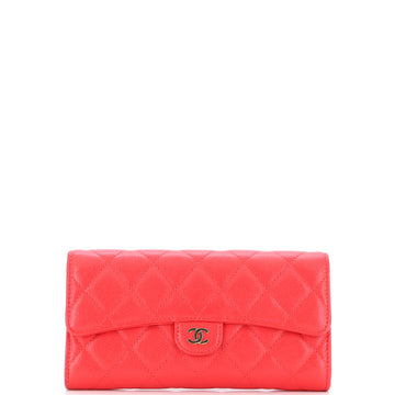 Chanel CC Gusset Classic Flap Wallet Quilted Caviar Long