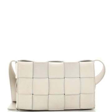 Bottega Veneta Cassette Crossbody Bag Maxi Intrecciato Leather Small