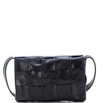 Bottega Veneta Cassette Crossbody Bag Maxi Intrecciato Leather Small