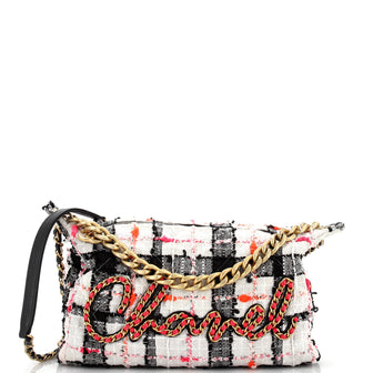 Chanel Chain Signe Hobo Quilted Tweed Medium