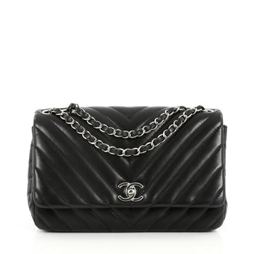 Chanel Surpique Chevron Chain Flap Bag Quilted Lambskin black 2539501