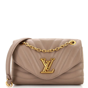 Louis Vuitton New Wave Chain Bag NM Quilted Leather MM