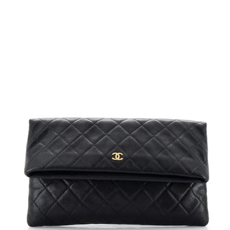Chanel Beauty CC Clutch Quilted Caviar