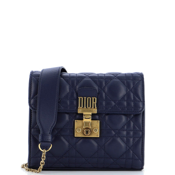 Christian Dior 希少　大判ネイビー Christian Dior Dioraddict Square Flap Bag Cannage Quilt Lambskin