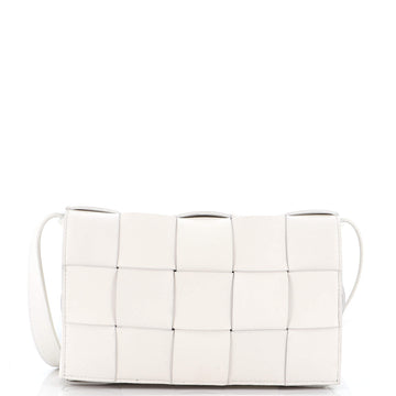 Bottega Veneta Cassette Crossbody Bag Maxi Intrecciato Leather Small