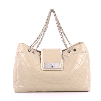 Chanel Mademoiselle Lock East West Tote Quilted Leather 2581803