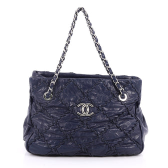 Chanel Ultra Stitch Chain Tote Leather Blue 2586801