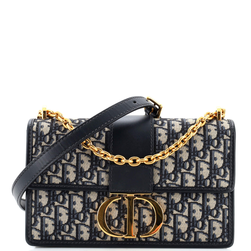 s*4様 新品未使用大人気Dior SS Montaigne トラック ショート Christian Dior 30 Montaigne Chain Flap Bag Oblique Canvas Blue 2588911