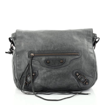 Balenciaga Folk Messenger Classic Studs Leather Green 2592303