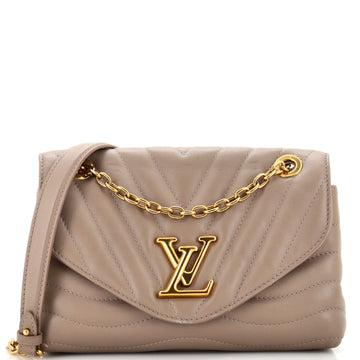 Louis Vuitton New Wave Chain Bag NM Quilted Leather MM