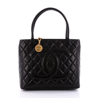 Chanel Medallion Tote Quilted Lambskin Black 2636604