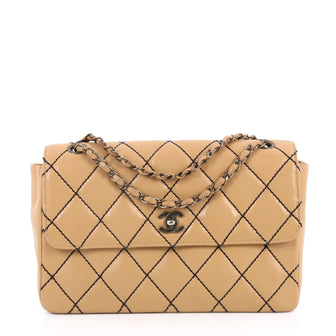  Chanel Surpique Flap Bag Quilted Leather Jumbo Brown 2685002