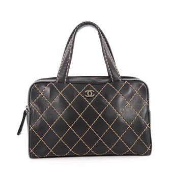 Chanel Surpique Zip Around Satchel Quilted Leather Medium Black 2755502