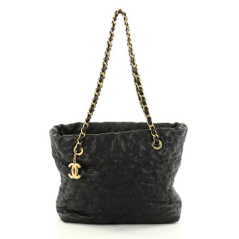 Chanel Ultimate Stitch Shopping Tote Caviar Medium Black 2795101