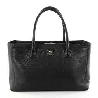 Chanel Cerf Executive Tote Leather Medium Black 2824701