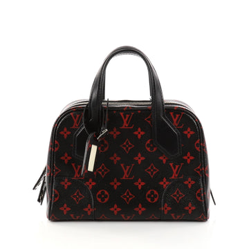 Louis Vuitton Dora Soft Handbag Limited Edition Monogram 2861603