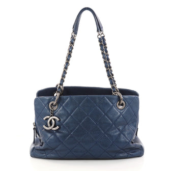 Chanel Chic Shopping Tote Quilted Caviar Small Blue 2960002