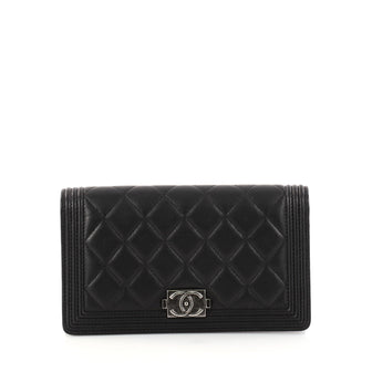 Chanel Boy Yen Wallet Quilted Lambskin Black 2980401