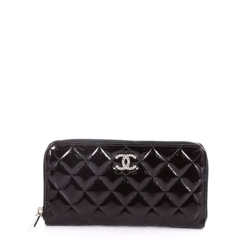 Chanel Brilliant Zip Around Wallet Quilted Patent Long 2981504