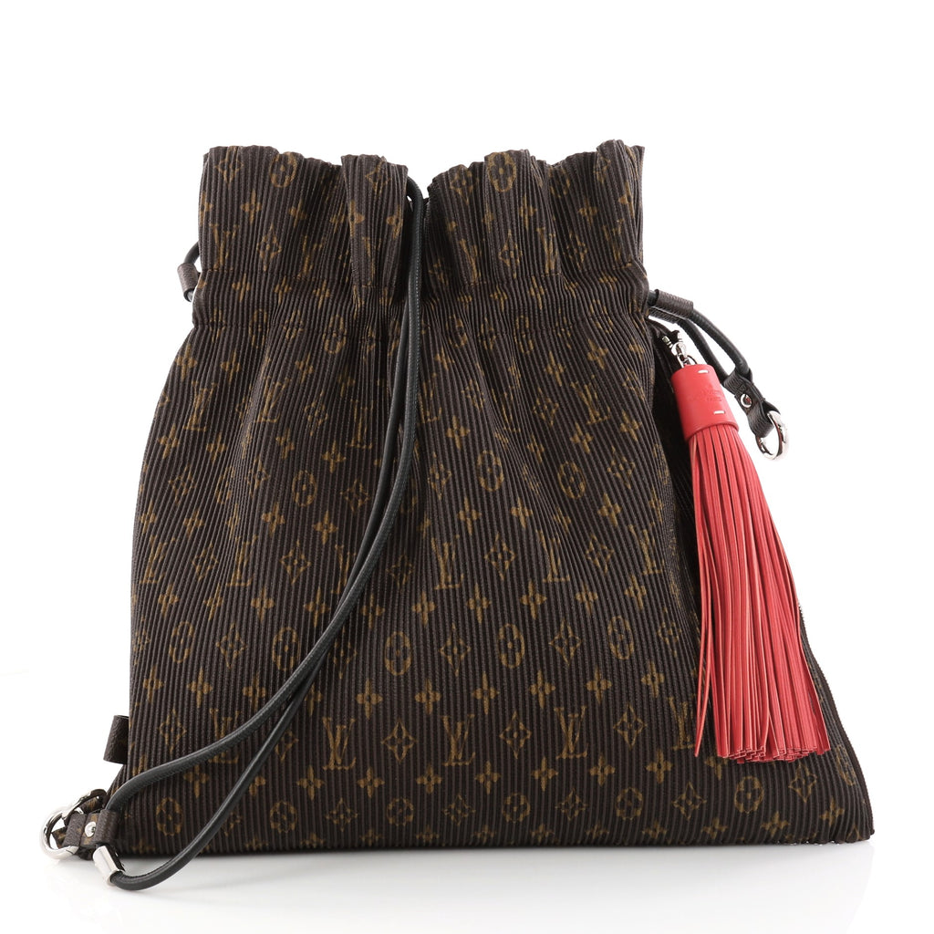 Louis Vuitton Pleated Bag