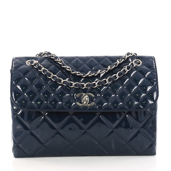 Chanel In The Business Flap Bag Quilted Patent Vinyl 3011101