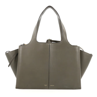 Celine Tri-Fold Shoulder Bag Smooth Calfskin Medium 3036302