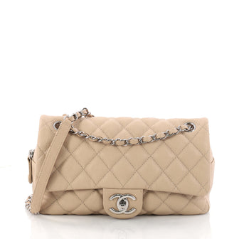 Chanel Easy Flap Bag Quilted Caviar Medium Neutral 3054501