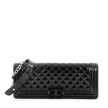 Chanel Boy Wrist Strap Clutch Quilted Patent Black 3073104