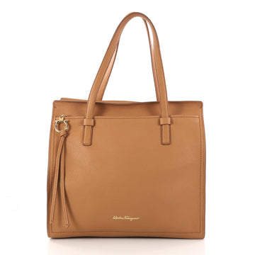 Amy Tote Pebbled Leather Medium