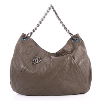 Chanel Coco Pleats Hobo Quilted Calfskin Large Green 3161302