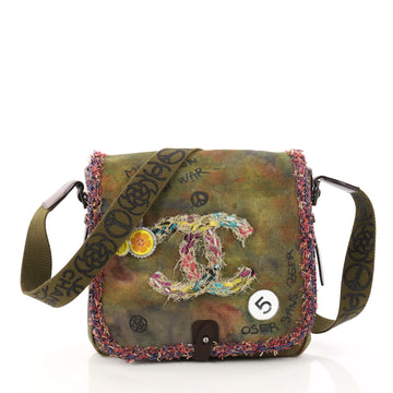 Chanel On The Pavements Graffiti Messenger Bag Canvas Small Green 3193901