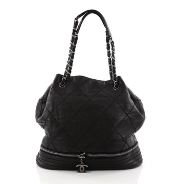 Chanel Vintage Expandable Drawstring Bucket Bag Quilted Leather Medium Black 3298603