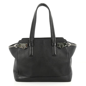 Salvatore Ferragamo Verve Tote Leather Medium Black 3302101