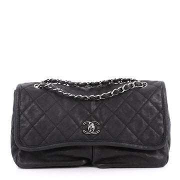Chanel Natural Beauty Split Pocket Flap Bag Quilted Black 3308701