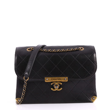 Chanel Around The Corner Flap Bag Quilted Calfskin Medium Black 3341901