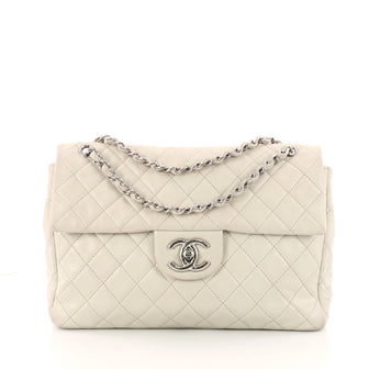 Chanel Classic Soft Flap Bag Quilted Caviar Maxi White 3362401