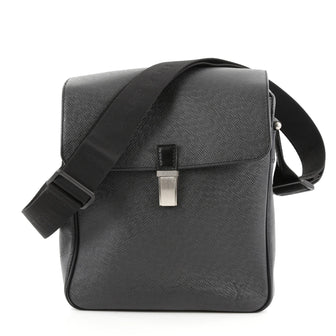 Yaranga Messenger Bag Taiga Leather Medium
