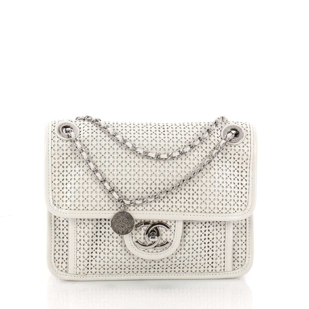 Chanel // Green Up in the Air Perforated Tote Bag – VSP Consignment