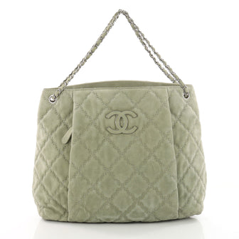 Chanel Double Stitch Hamptons Shoulder Bag Quilted 3549403
