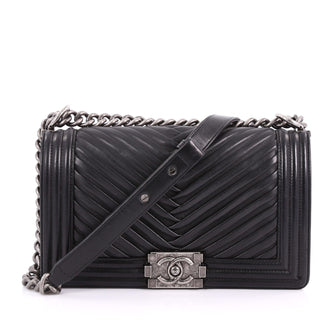 Chanel Boy Flap Bag Chevron Pleated Lambskin Old Medium Black 3588601