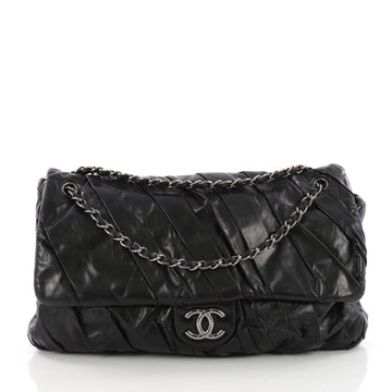 Chanel Twisted Flap Bag Glazed Calfskin Jumbo Black 36060/01