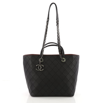 Chanel CC Charm Chain Shopping Tote Quilted Calfskin 3609802